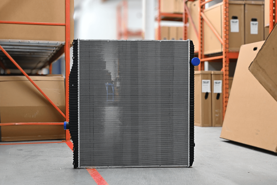 International Radiator – 2010-2016 TranStar Prostar 8600 Series (11 – ½” Oil Cooler w/Q.C. Fittings on Grill Side)